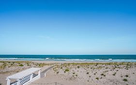 Spray Beach Oceanfront Hotel